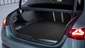 Mercedes E-Klasse W214 Kofferraum Plug-in-Hybrid