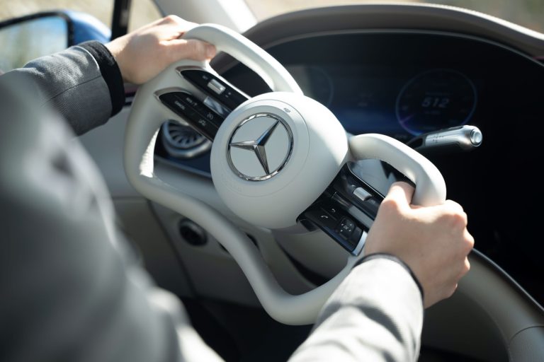 Mercedes Steer-by-wire Lenkung EQS Facelift 2026