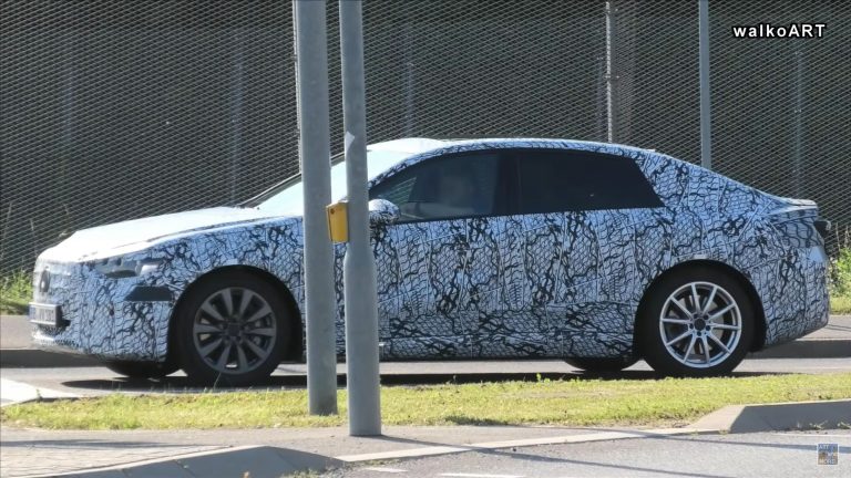 Mercedes C-Klasse EQ