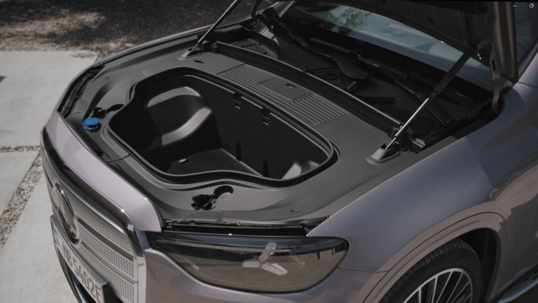 Mercedes C-Klasse EQ Weltpremiere Ende April 2026 - JESMB
