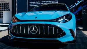 Mercedes-AMG GT 4-Türer mit Manufaktur Lackierung