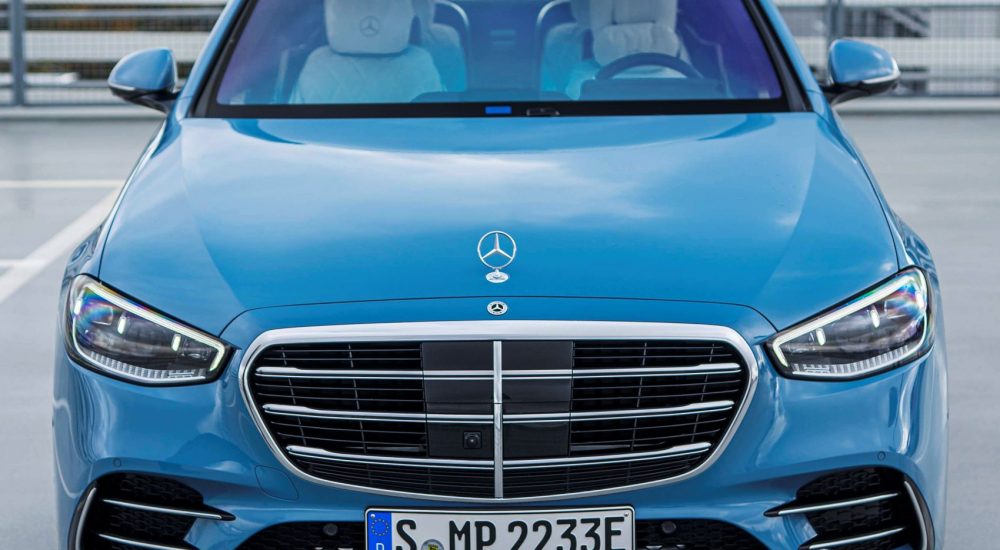 Mercedes S-Klasse vintageblau